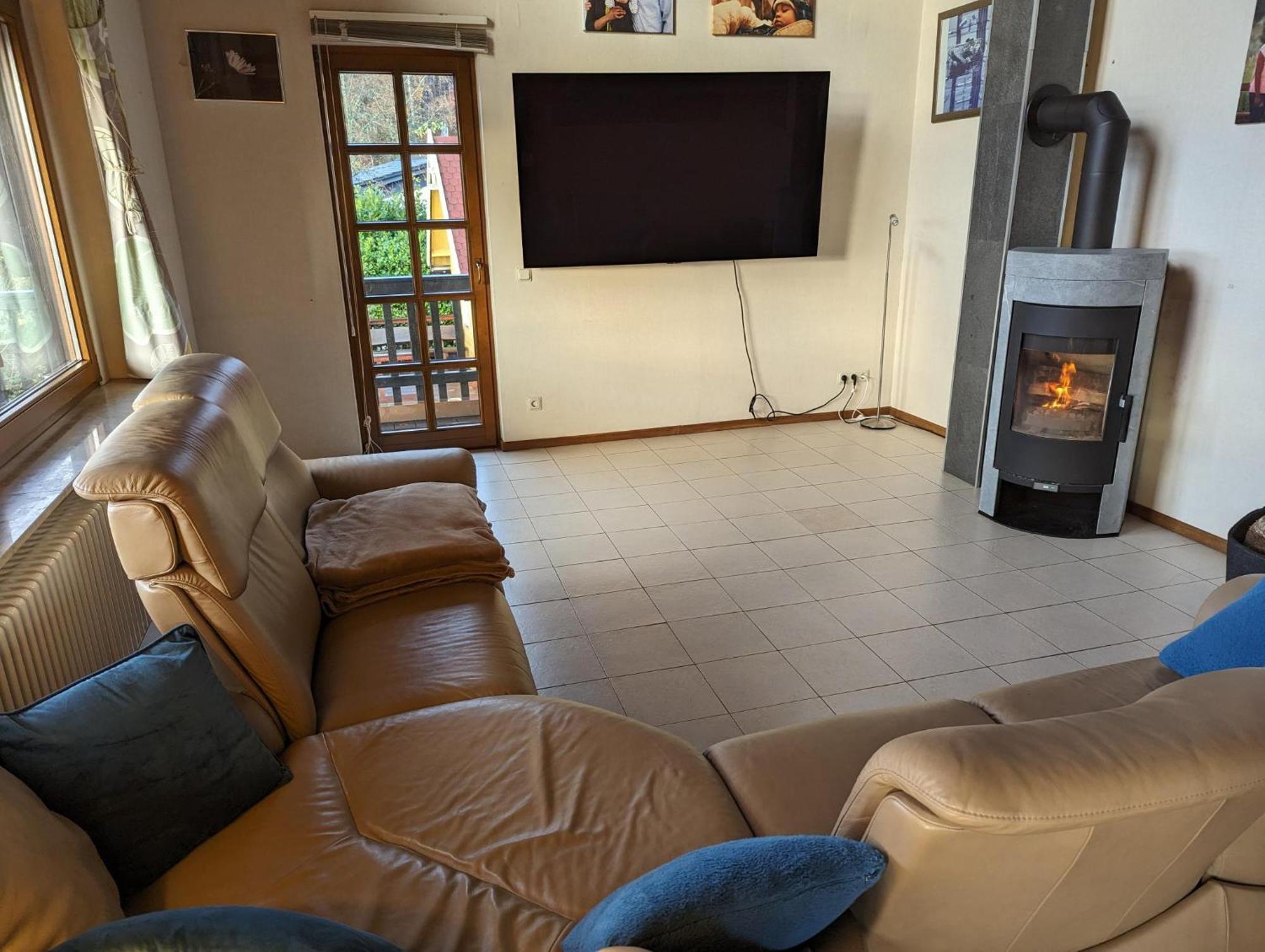Sonnige Aussicht Villa Losheim Dış mekan fotoğraf