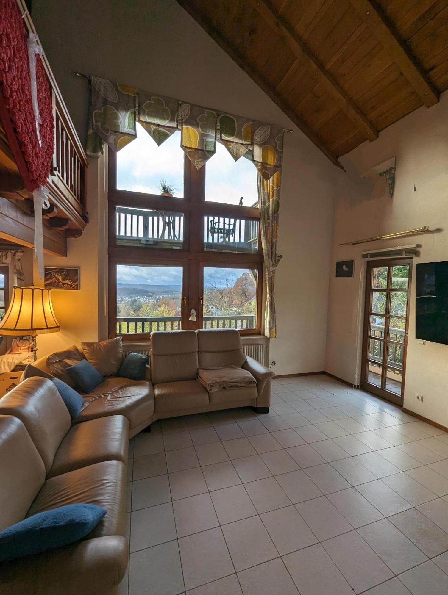 Sonnige Aussicht Villa Losheim Dış mekan fotoğraf